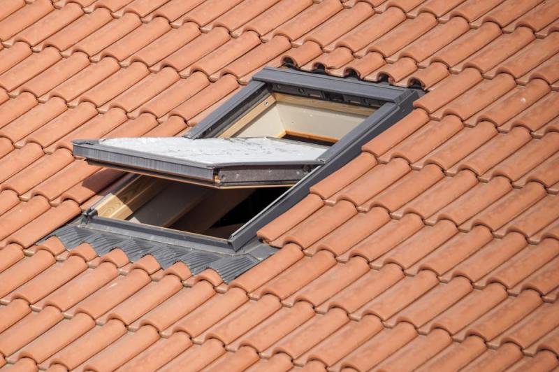 Une lucarne peut-elle &eacute;clairer vos combles &agrave; Pont-Sainte-Maxence ?